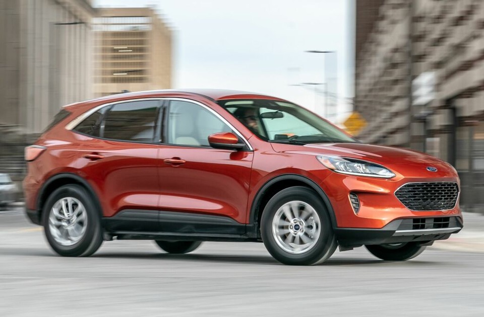 FORD Escape 2019--