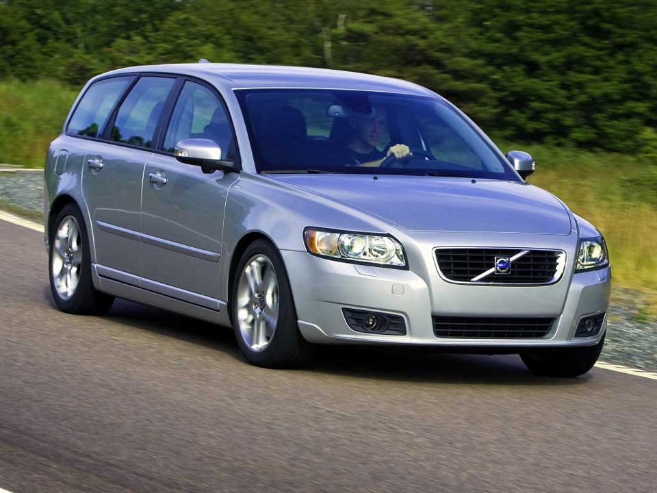 VOLVO V50 2004-2012 1