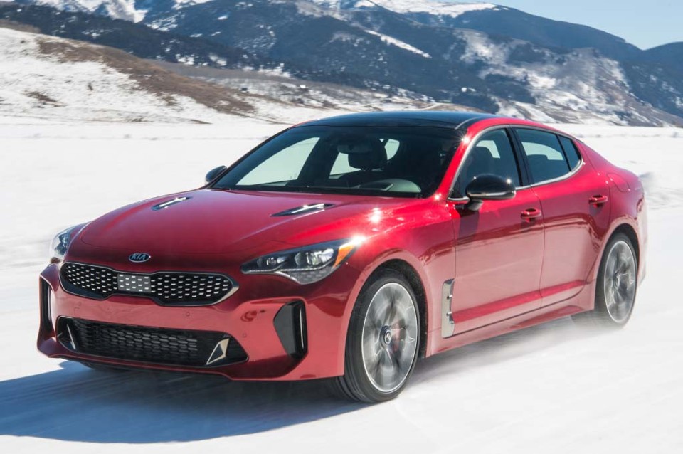 KIA Stinger (CK) 2017-- 1