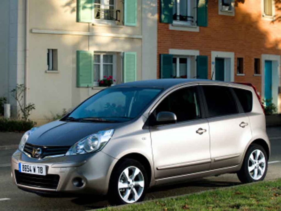 NISSAN Note (E11) 2004-2013