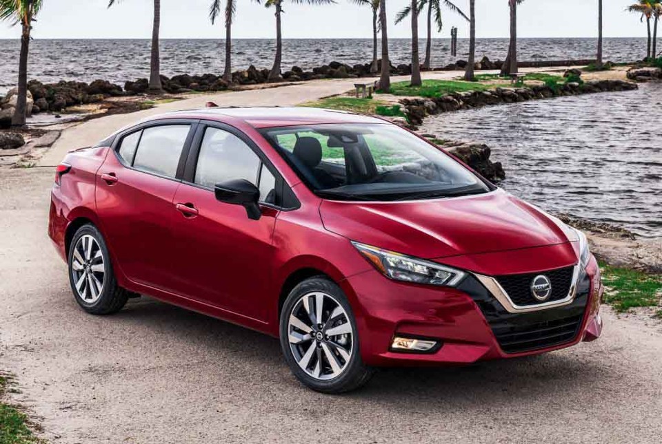 NISSAN Versa 2019--