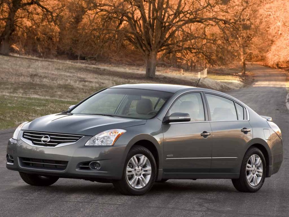 NISSAN Altima (L32) 2006-2013