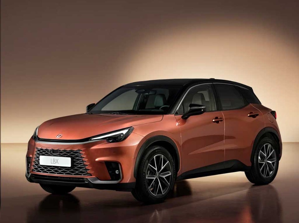 LEXUS LBX 2023-- 1
