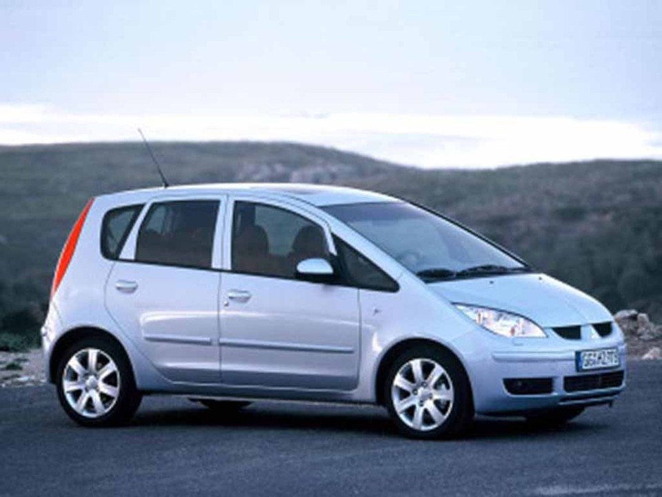 MITSUBISHI Colt (Z3#) 2004-2012