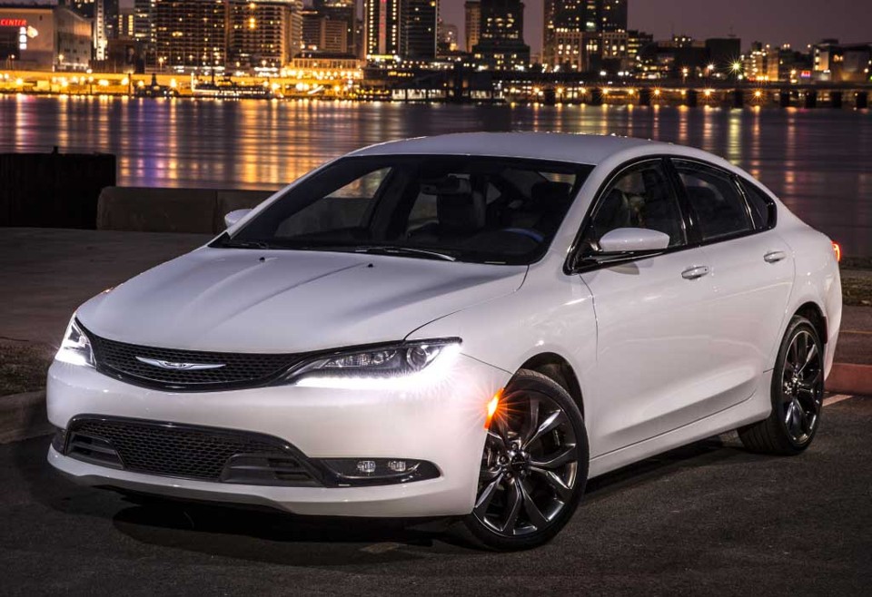 CHRYSLER 200S (UF) 2014-2017