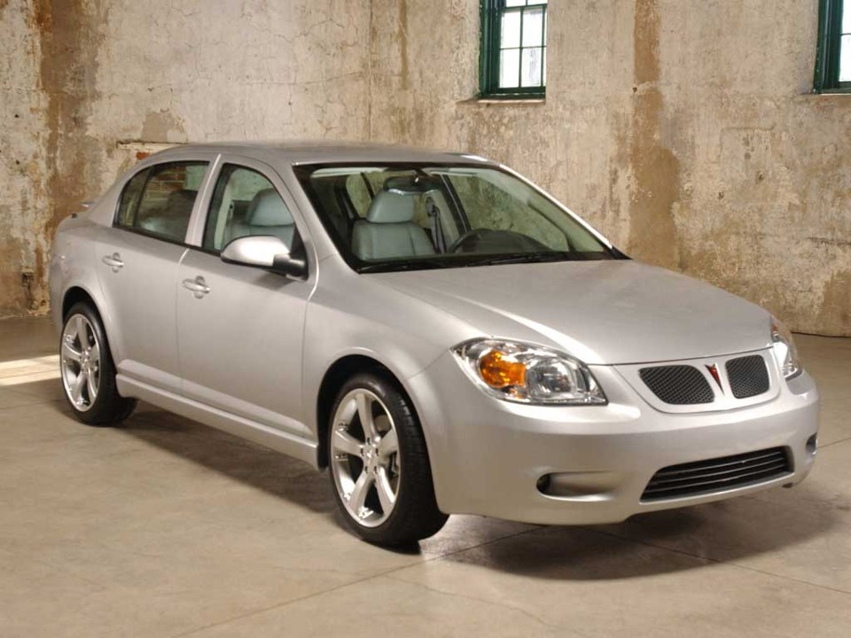 PONTIAC Pursuit 2005-2006