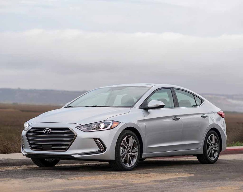 HYUNDAI Elantra VI (AD) 2015-2018-2020