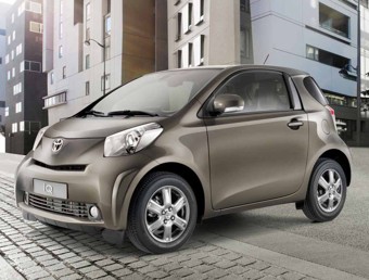 TOYOTA iQ 2008--