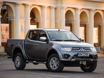 MITSUBISHI L200 2006-2015