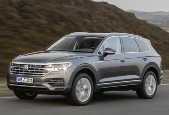 VOLKSWAGEN Touareg (CR7) 2018-2023